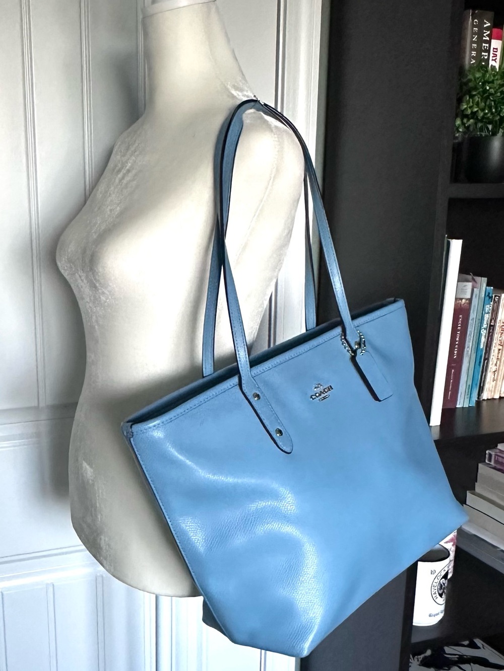 Coach City Tote Bag Blue Pebbled Leather Shoulder Handbag - Picture 5 of 9